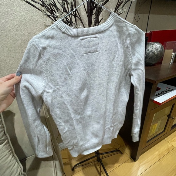 Sweaters - Picture 3 of 4